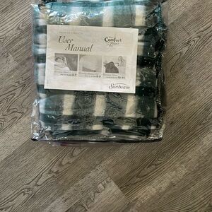 Sunbeam Heated Blanket with Comfort Zone Technology